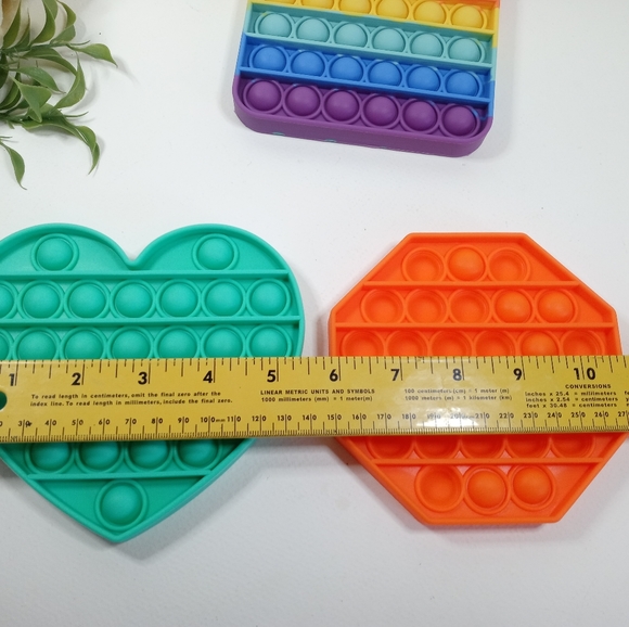Fidget Pop It Toy Pack of 3. Heart Pop It Fidget Toy. Toddler toy. Shapes pop it - Picture 2 of 3
